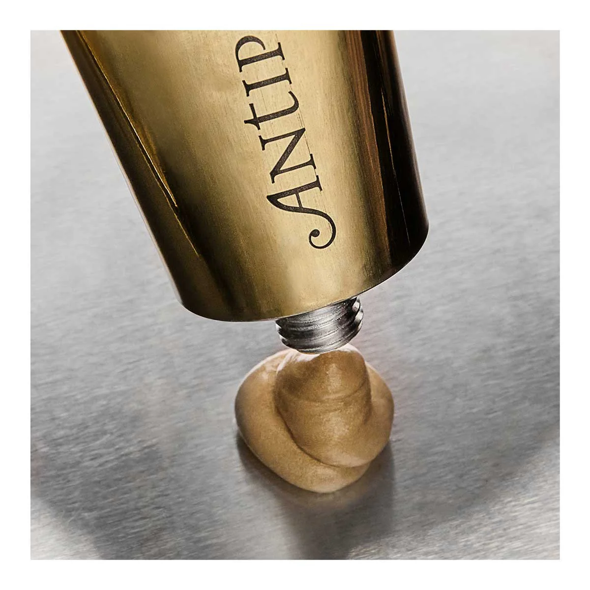 Aura Gold Manuka Honey Radiance Mask - Image 2