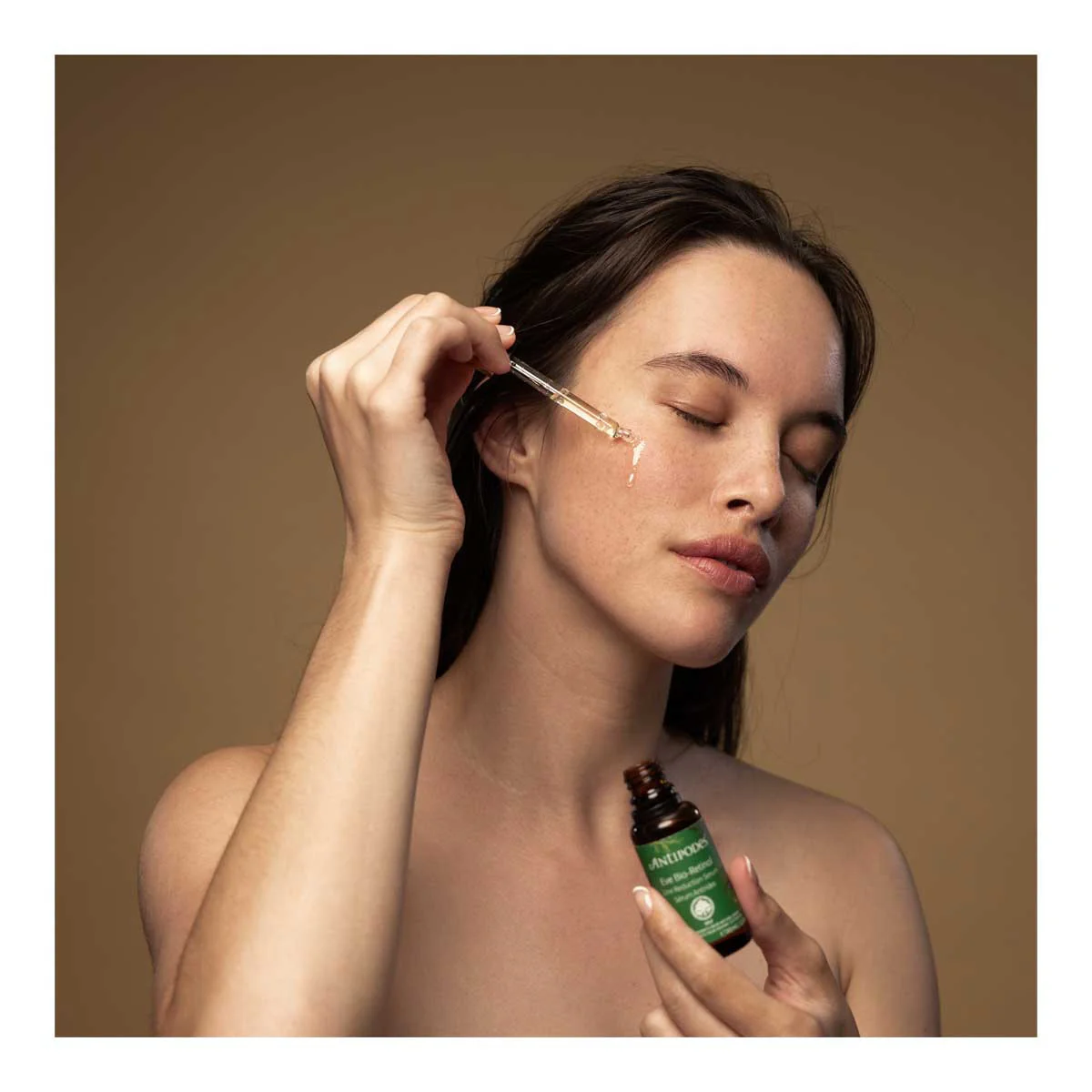 Eve Bio-Retinol Line Reduction Serum - Image 3