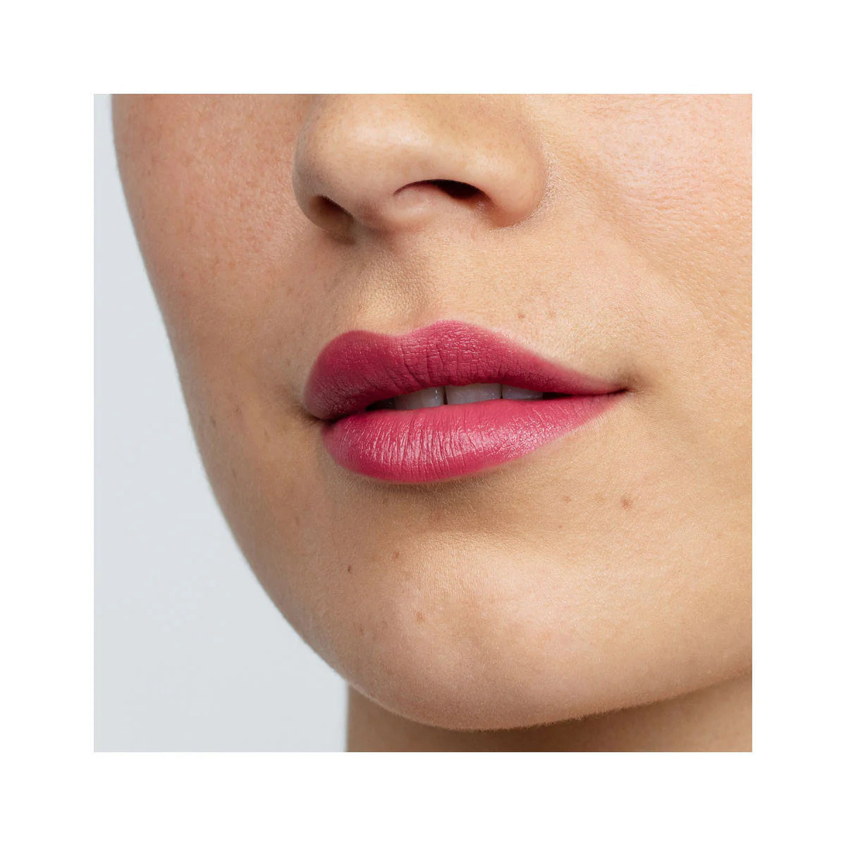 Lipstick - Image 3
