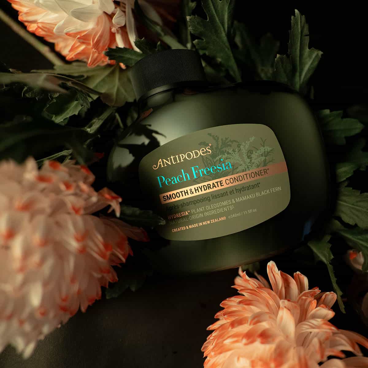 Peach Freesia Smooth & Hydrate Conditioner - Image 5