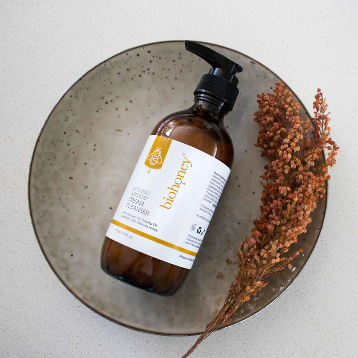 Avocado & Rosehip Cream Cleanser - Image 3
