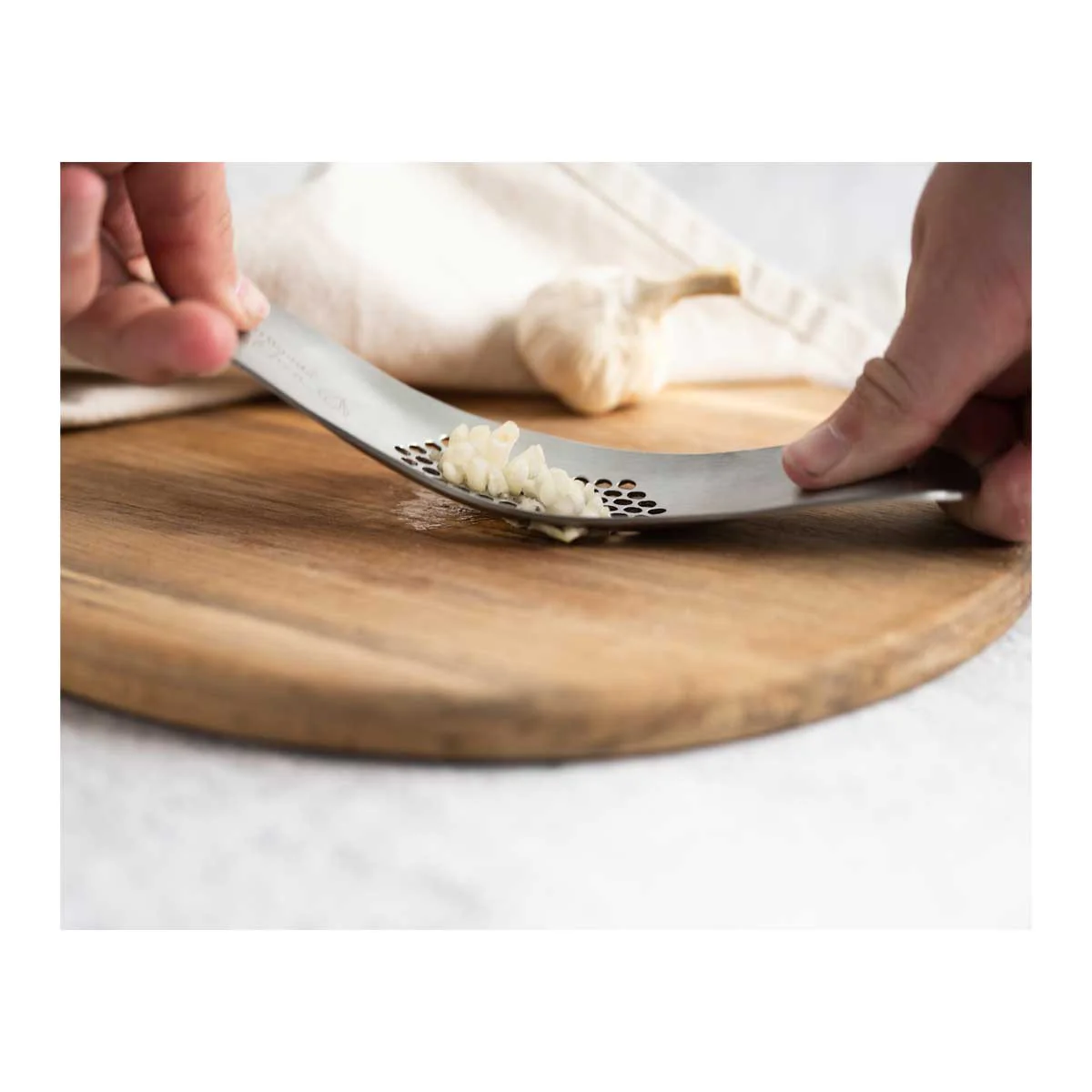 Garlic Crusher - Image 2