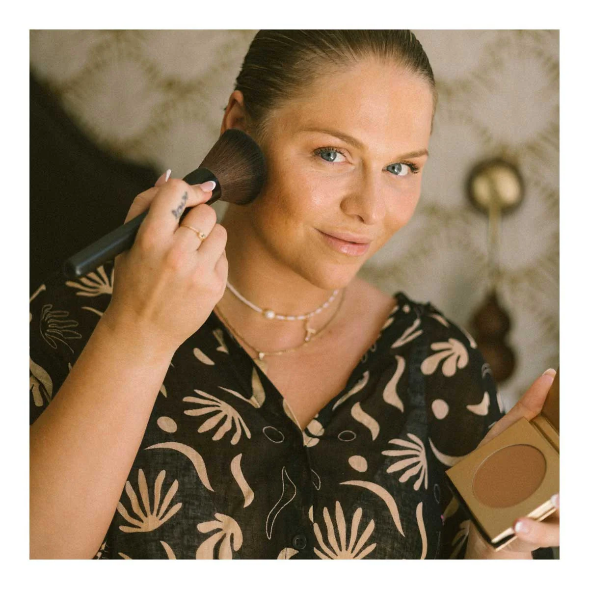 Bronzer - Image 3