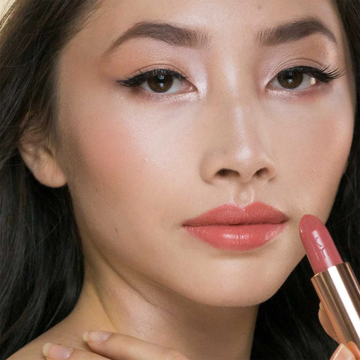 Natural Lipstick - 05 Violet Mousse - Image 2